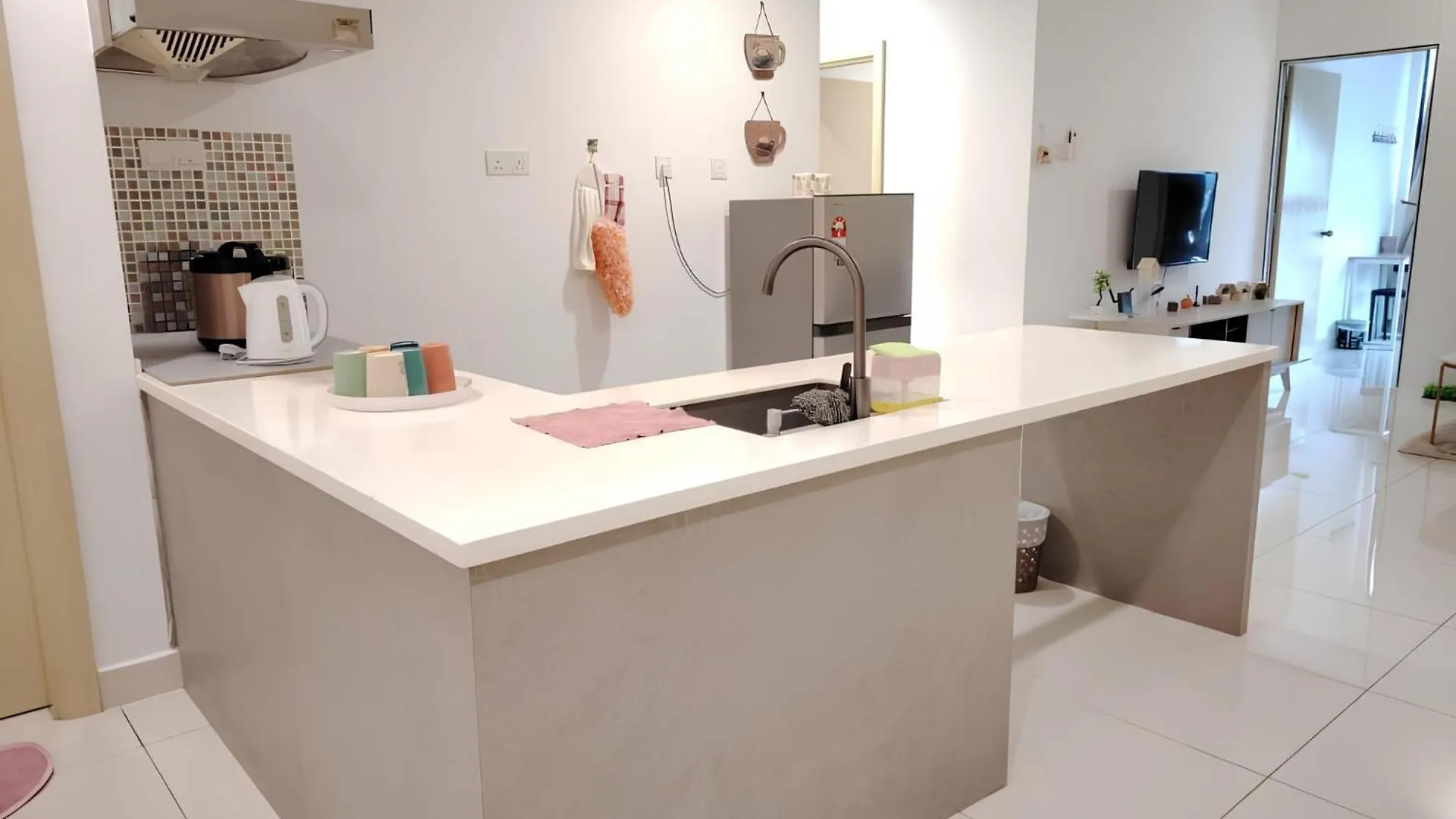 Mid Valley Megamall View Southkey Mosaic 3Br 2Free By Natol Johor Bahru 0*,  Maleisië